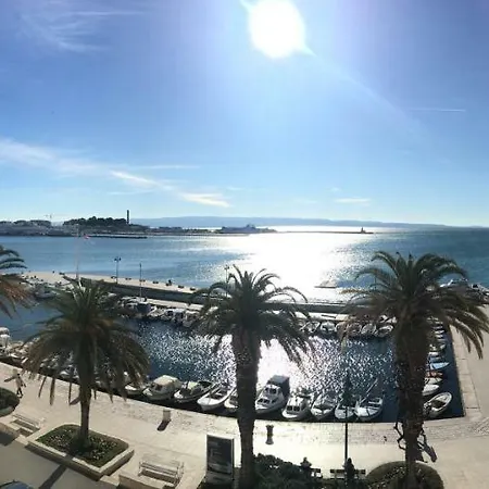 Appartement Adriatik Lux Riva *