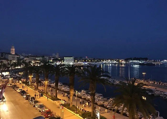 Apartment Adriatik Lux Riva *