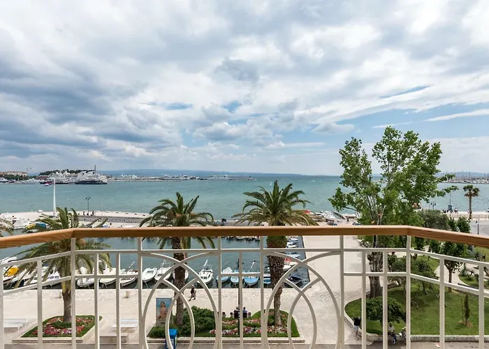 Apartment Adriatik Lux Riva